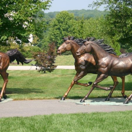 Galloping-Horses